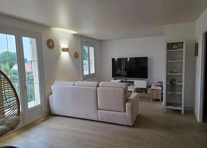 Maison Type Avec Jacuzzi Proche Du Circuit Le Mans